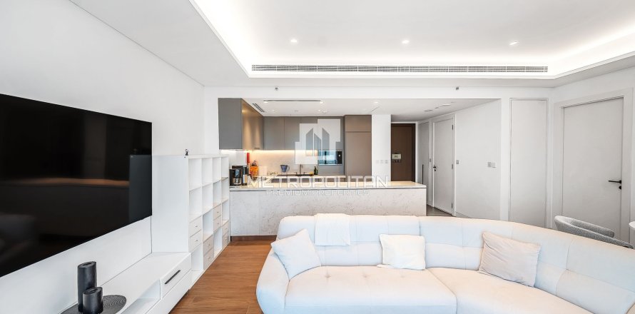 Apartamento en Jumeirah Lake Towers, Dubai, 1 dormitorio, 74 m², № 73543