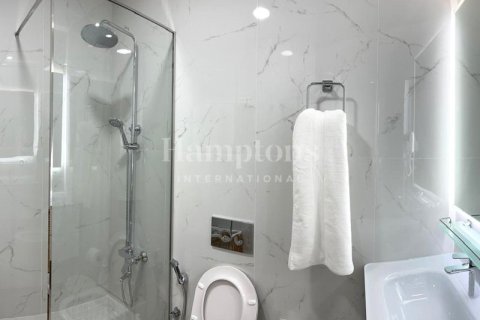 Apartamento en The Address Dubai Marina, Dubai Marina, Dubai, 1 dormitorio, 69.30563800 m², № 101280 - foto 2