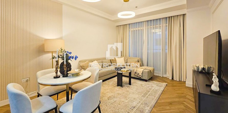 Apartamento en Marina Crown, Dubai Marina, Dubai, 1 dormitorio, 84 m², № 74268