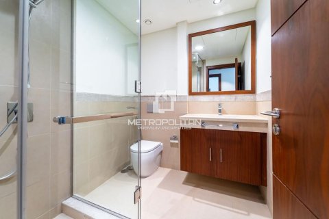 Apartment in Burj Vista, Downtown Dubai (Downtown Burj Dubai), Dubai 2 bedrooms, 124 sq.m. № 74264 - photo 15
