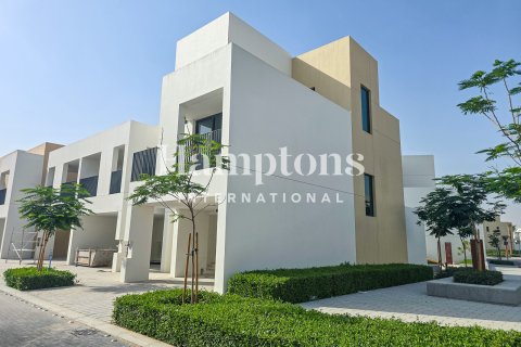 Villa in Arabian Ranches 3, Dubai 4 bedrooms, 275.086 sq.m. № 114675
