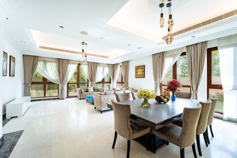 Villa à Dubai, 5 chambres, 640 m², № 137880 - photo 10