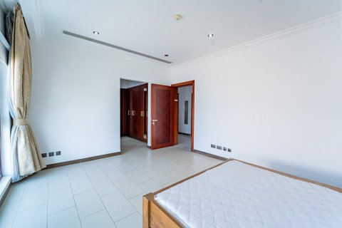 Villa à Dubai, 5 chambres, 640 m², № 137880 - photo 23
