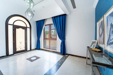 Villa à Dubai, 5 chambres, 640 m², № 137880 - photo 5