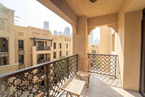 Apartment in Downtown Dubai (Downtown Burj Dubai), Dubai 3 bedrooms, 176 sq.m. № 137865 - photo 22