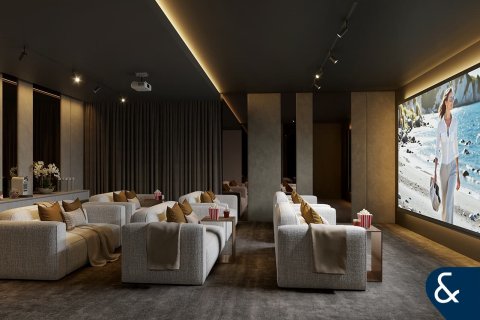 Villa in Dubai Land, Dubai 6 bedrooms, 1804 sq.m. № 91258 - photo 4