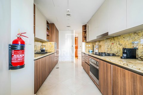 Apartamento en Imperial Avenue, Downtown Dubai (Downtown Burj Dubai), Dubai, 2 dormitorios, 142.05 m², № 136935 - foto 9