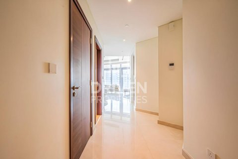 Apartamento en Imperial Avenue, Downtown Dubai (Downtown Burj Dubai), Dubai, 2 dormitorios, 142.05 m², № 136935 - foto 12