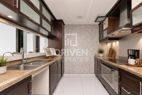 Apartamento en The Residences, Downtown Dubai (Downtown Burj Dubai), Dubai, 3 dormitorios, 170.76 m², № 136931 - foto 8