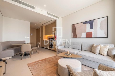 Снять в аренду квартиру в Vida Residences Dubai Mall, Даунтаун Дубай (Даунтаун Бурдж Дубай), Дубай: 1 спальня, 74.6м², № 136933 - фото 2
