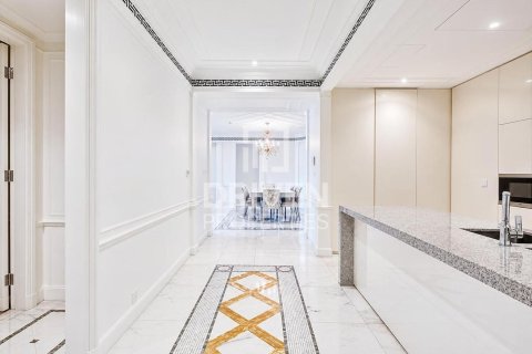 شقة في Palazzo Versace, Culture Village, دبي 4 غرف نوم, 438.04 م² رقم 142644 - صورة 4
