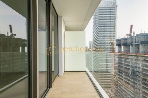 Apartment in EMAAR Beachfront, Dubai Harbour, Dubai 1 bedroom, 68 sq.m. № 73177 - photo 8