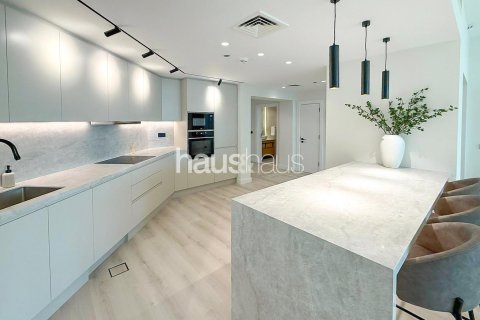 Apartment in Shoreline Apartments, Palm Jumeirah, Dubai 2 bedrooms, 144 sq.m. № 43629 - photo 4