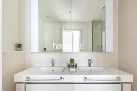 Apartment in EMAAR Beachfront, Dubai Harbour, Dubai 2 bedrooms, 128 sq.m. № 43643 - photo 10