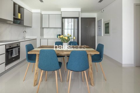 Apartment in EMAAR Beachfront, Dubai Harbour, Dubai 2 bedrooms, 128 sq.m. № 43643 - photo 5