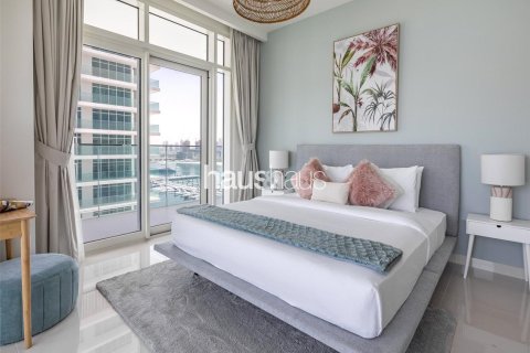Apartment in EMAAR Beachfront, Dubai Harbour, Dubai 2 bedrooms, 128 sq.m. № 43643 - photo 6