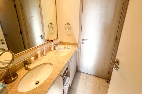 Villa in Mira Oasis, Reem, Dubai 3 bedrooms, 237 sq.m. № 43631 - photo 16
