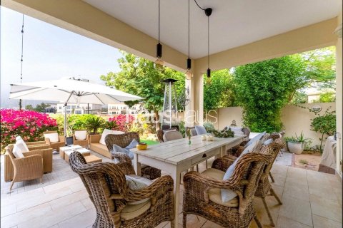 Villa in The Springs, Dubai 4 bedrooms, 381 sq.m. № 44716 - photo 18