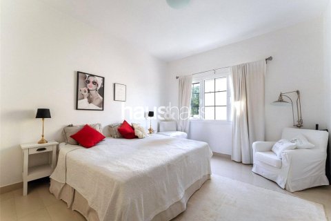 Villa in The Springs, Dubai 4 bedrooms, 381 sq.m. № 44716 - photo 13