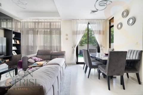 Adosado en Mira Oasis, Reem, Dubai, 3 dormitorios, 260 m², № 60863 - foto 3