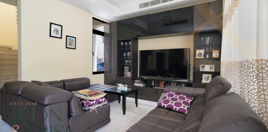 Adosado en Mira Oasis, Reem, Dubai, 3 dormitorios, 260 m², № 60863