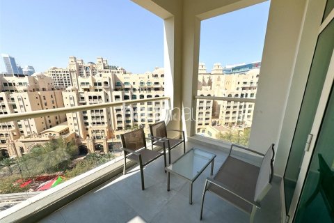 Apartment in Shoreline Apartments, Palm Jumeirah, Dubai 2 bedrooms, 146 sq.m. № 44532 - photo 2