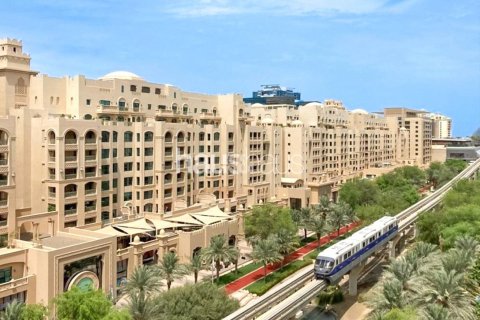 Снять в аренду квартиру в Shoreline Apartments, Пальма Джумейра, Дубай: 1 спальня, 106м², № 44533 - фото 3