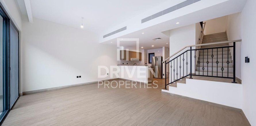 Таунхаус в Damac Lagoons, Дубай, 4 спальни, 210.89м², № 128374