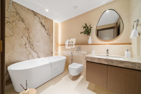 Appartement à EMAAR Beachfront, Dubai Harbour, Dubai, 2 chambres, 122 m², № 73930 - photo 27