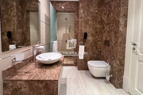 Villa à Palm Jumeirah, Dubai, 5 chambres, 436 m², № 8716 - photo 11