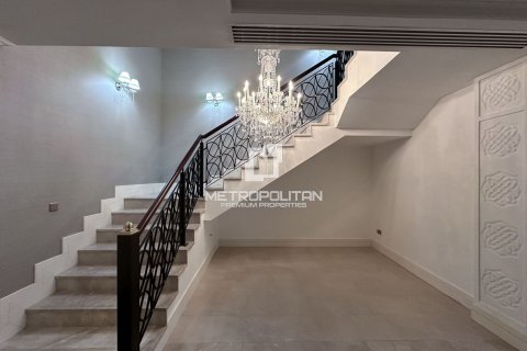 Villa à Palm Jumeirah, Dubai, 5 chambres, 436 m², № 8716 - photo 6