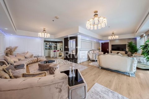 Снять в аренду квартиру в Princess Tower, Дубай Марина, Дубай: 4 спальни, 295.34м², № 136889 - фото 5
