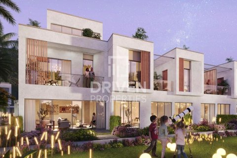 Adosado en Dubai Investment Park, Dubai, 4 dormitorios, 143.81 m², № 138686 - foto 9