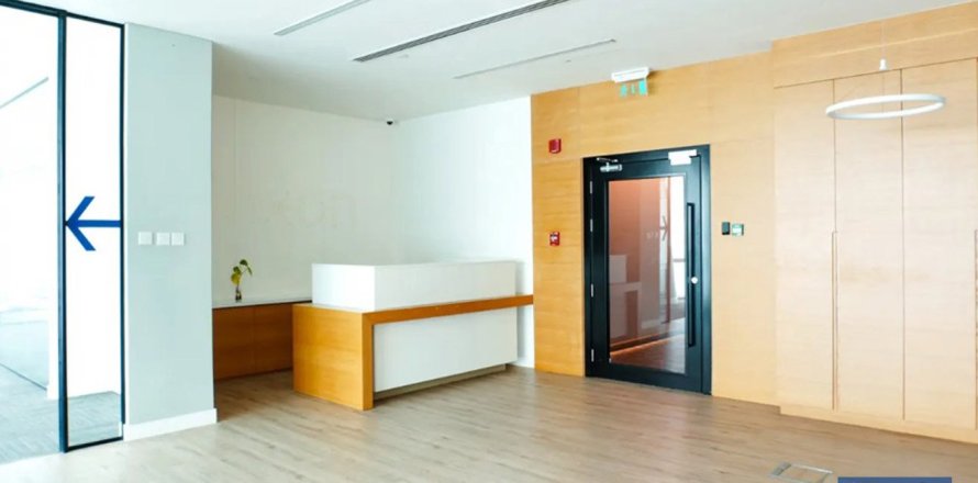 Bureau à Business Bay, Dubai, 532 m², № 103755