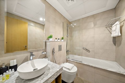 Apartment in Business Bay, Dubai 2 bedrooms, 75.57 sq.m. № 141155 - photo 17