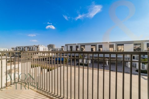 Adosado en Al Furjan, Dubai, 4 dormitorios, 336 m², № 60924 - foto 3
