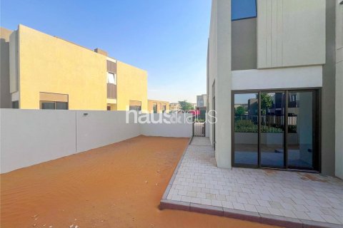 Adosado en Villanova, Dubai Land, Dubai, 4 dormitorios, 216 m², № 44062 - foto 16