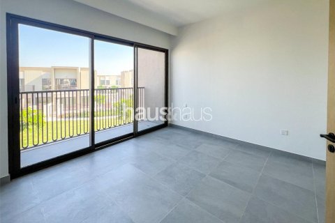 Adosado en Villanova, Dubai Land, Dubai, 4 dormitorios, 216 m², № 44062 - foto 8