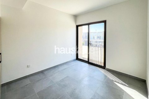 Adosado en Villanova, Dubai Land, Dubai, 4 dormitorios, 216 m², № 44063 - foto 11