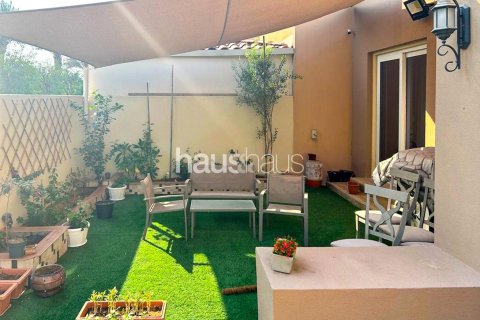 Adosado en Villanova, Dubai Land, Dubai, 4 dormitorios, 215 m², № 44064 - foto 14