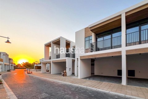 Villa à Arabian Ranches 3, Dubai, 3 chambres, 205 m², № 43898