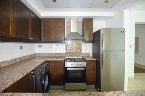 Maison de ville à Jumeirah Village Triangle, Dubai, 1 chambre, 152 m², № 43900 - photo 10
