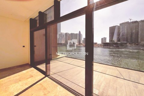 Duplex in Business Bay, Dubai 3 bedrooms, 209 sq.m. № 73997 - photo 13