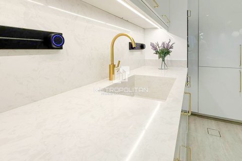 Купить квартиру в Rimal, Джумейра Бич Резиденс, Дубай: 3 спальни, 178м², № 73992 - фото 7