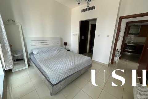 Appartement à Standpoint Towers, Downtown Dubai (Downtown Burj Dubai), Dubai, 1 chambre, 7401 m², № 39737 - photo 9