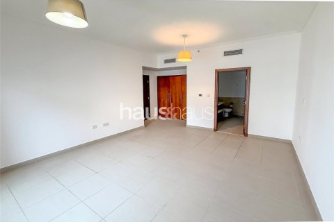 Apartment in South Ridge, Downtown Dubai (Downtown Burj Dubai), Dubai 2 bedrooms, 138 sq.m. № 44153 - photo 6