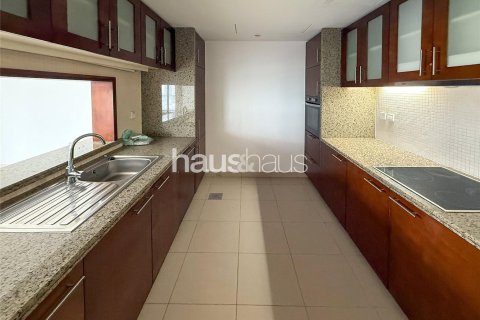Apartment in South Ridge, Downtown Dubai (Downtown Burj Dubai), Dubai 2 bedrooms, 138 sq.m. № 44153 - photo 4