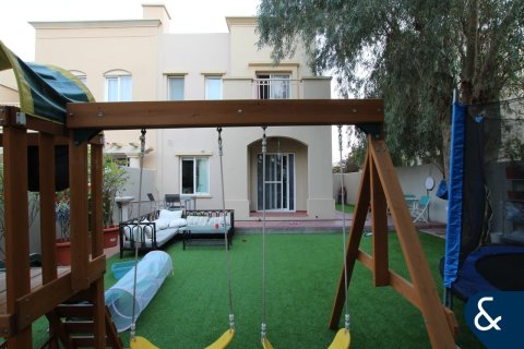 Villa à Springs 11, The Springs, Dubai, 2 chambres, 167 m², № 98671 - photo 2