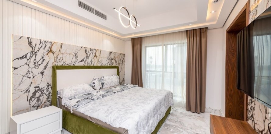 Villa en Palm Jumeirah, Dubai, 6 dormitorios, 1449 m², № 3757