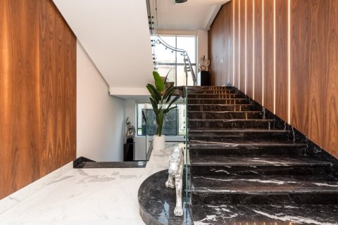 Villa en Palm Jumeirah, Dubai, 6 dormitorios, 1449 m², № 3757 - foto 11
